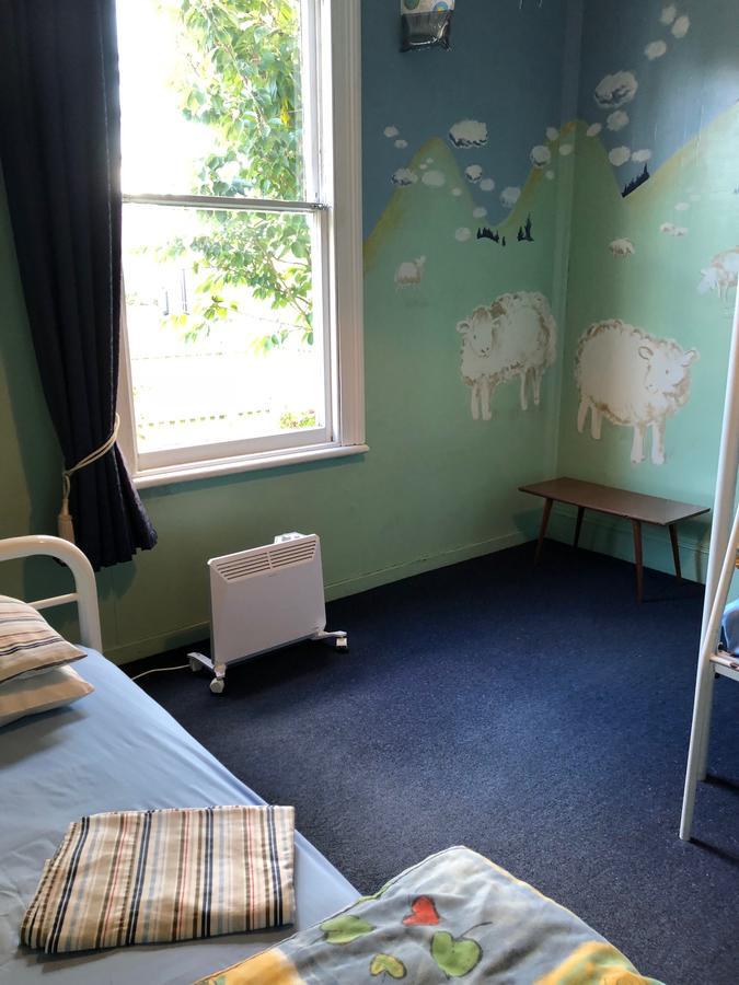 Auberge de jeunesse Redkettle Backpackers à Oamaru Extérieur photo